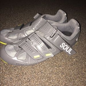 Soul cycle indoor cycling shoes